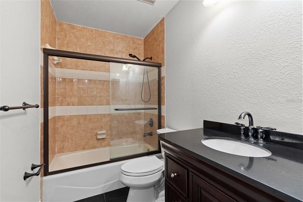 For Sale: $499,900 (3 beds, 3 baths, 2924 Square Feet)