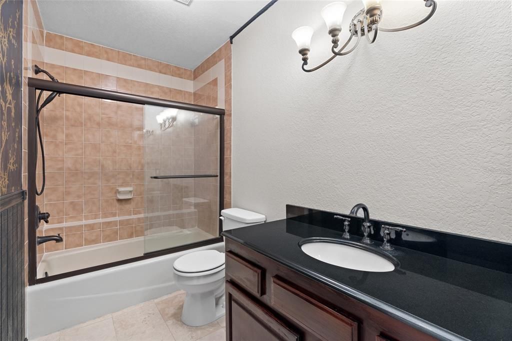 For Sale: $499,900 (3 beds, 3 baths, 2924 Square Feet)