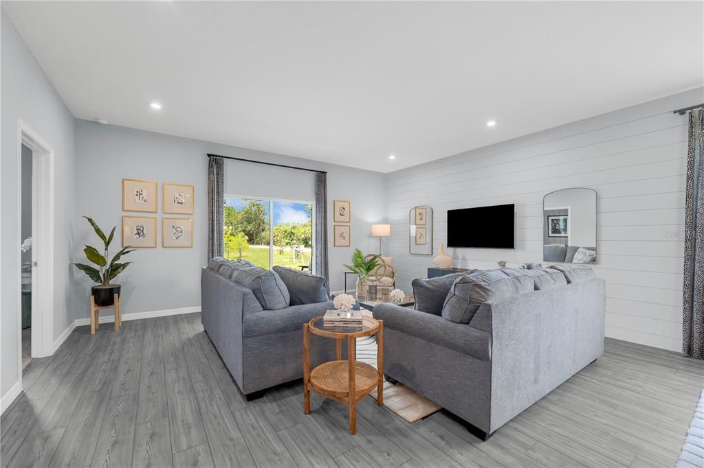 Active With Contract: $364,990 (4 beds, 3 baths, 2210 Square Feet)