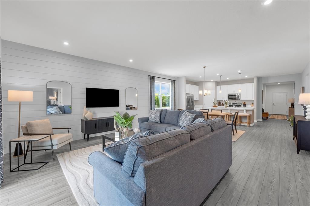 Active With Contract: $364,990 (4 beds, 3 baths, 2210 Square Feet)