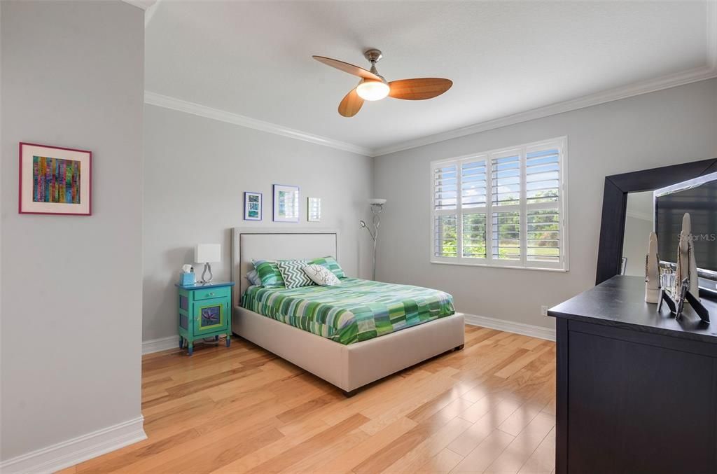 Active With Contract: $2,250 (2 beds, 2 baths, 1496 Square Feet)