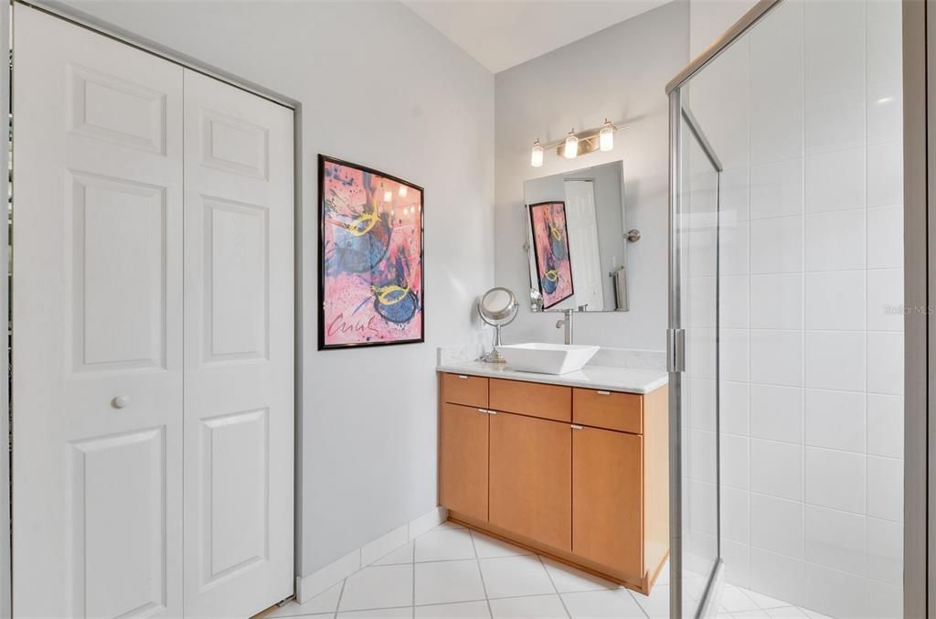 Active With Contract: $2,250 (2 beds, 2 baths, 1496 Square Feet)