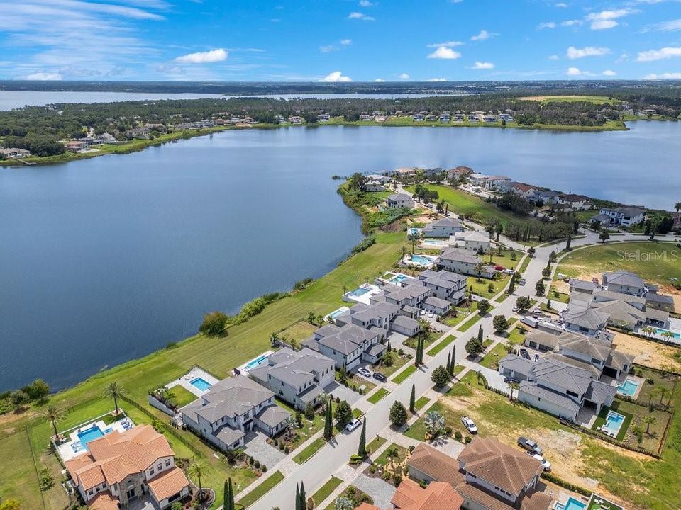 En Venta: $2,450,000 (5 camas, 4 baños, 4893 Pies cuadrados)