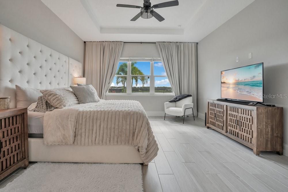 En Venta: $2,450,000 (5 camas, 4 baños, 4893 Pies cuadrados)