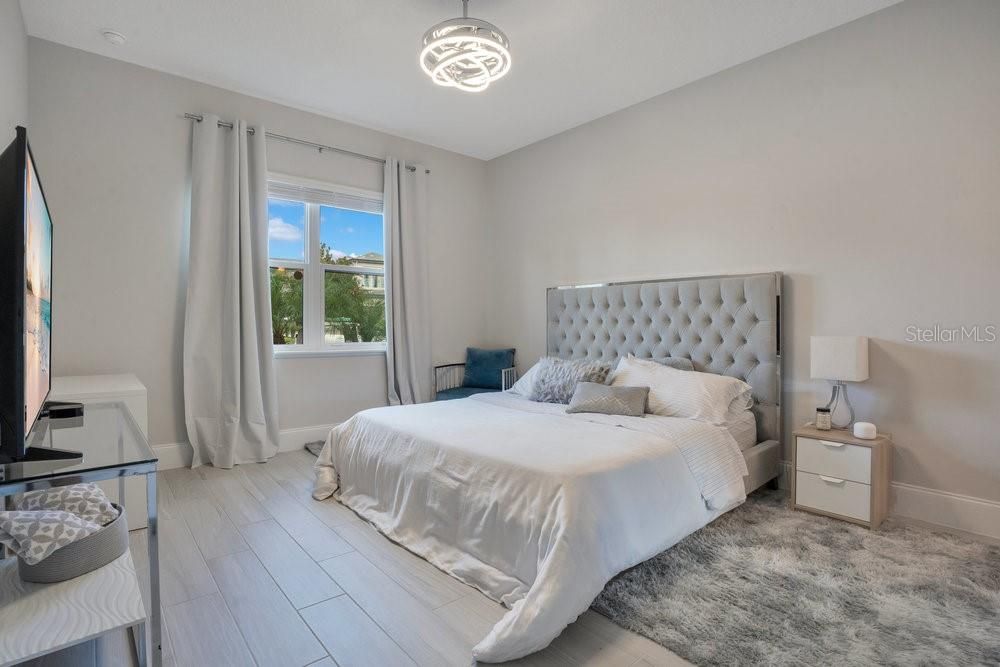 En Venta: $2,450,000 (5 camas, 4 baños, 4893 Pies cuadrados)