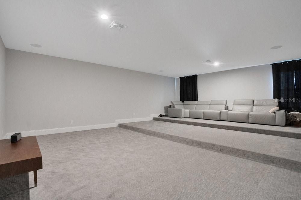 En Venta: $2,450,000 (5 camas, 4 baños, 4893 Pies cuadrados)