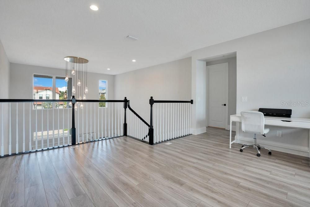 En Venta: $2,450,000 (5 camas, 4 baños, 4893 Pies cuadrados)