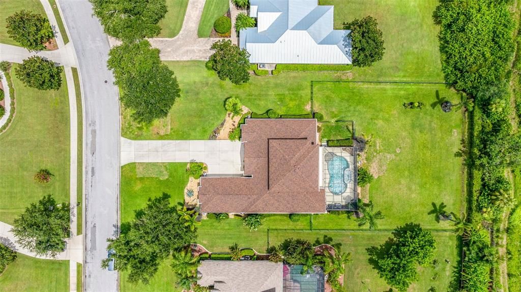 Под контрактом: $749,900 (4 спален, 3 ванн, 3471 Квадратных фут)