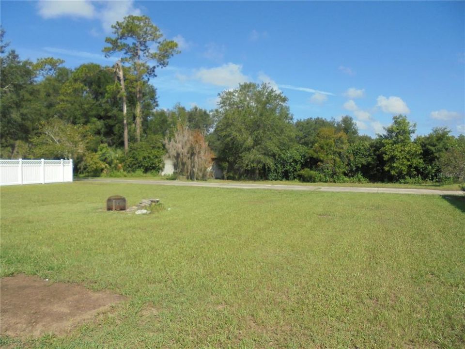 待售: $299,900 (3 贝兹, 2 浴室, 1611 平方英尺)