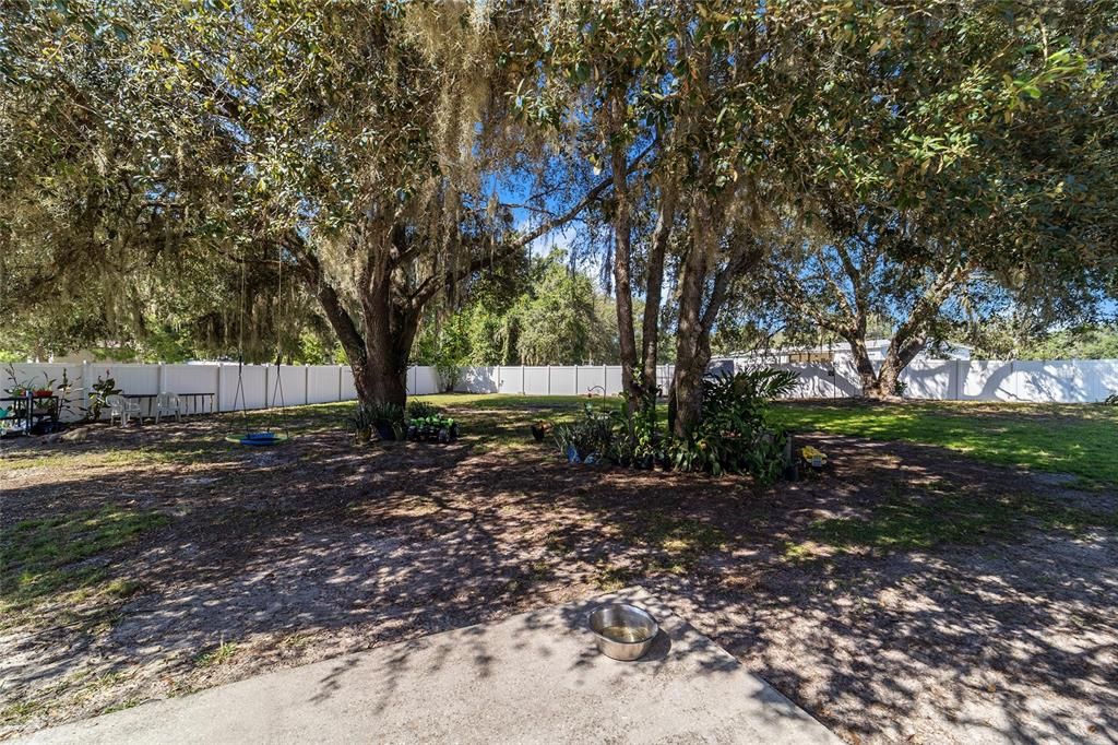 Active With Contract: $209,000 (3 beds, 2 baths, 1800 Square Feet)