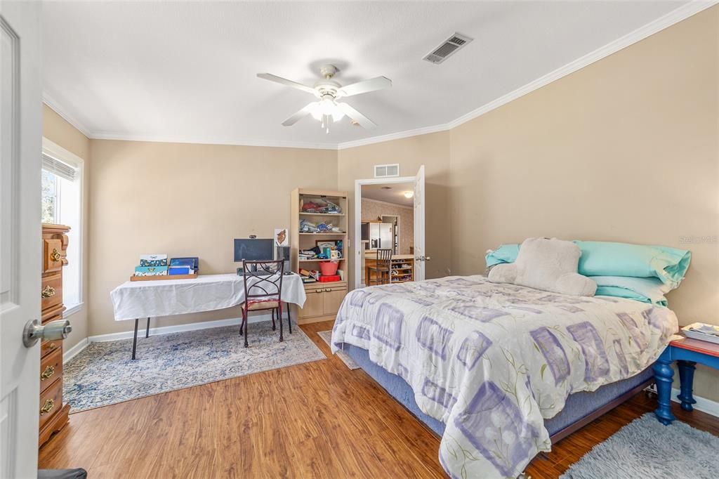 Active With Contract: $209,000 (3 beds, 2 baths, 1800 Square Feet)