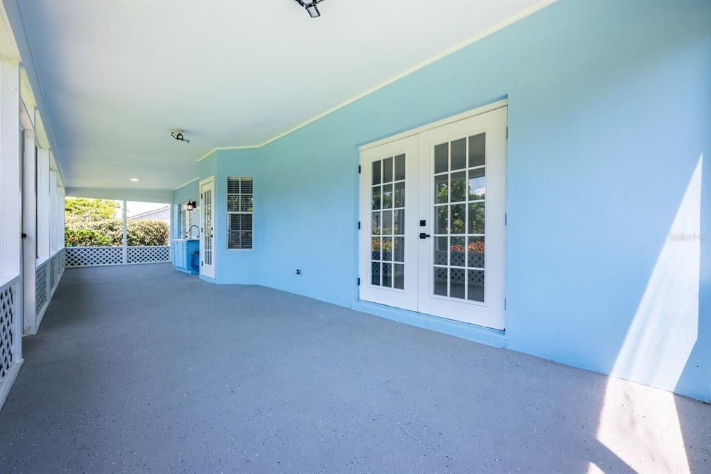 待售: $599,000 (4 贝兹, 4 浴室, 2738 平方英尺)