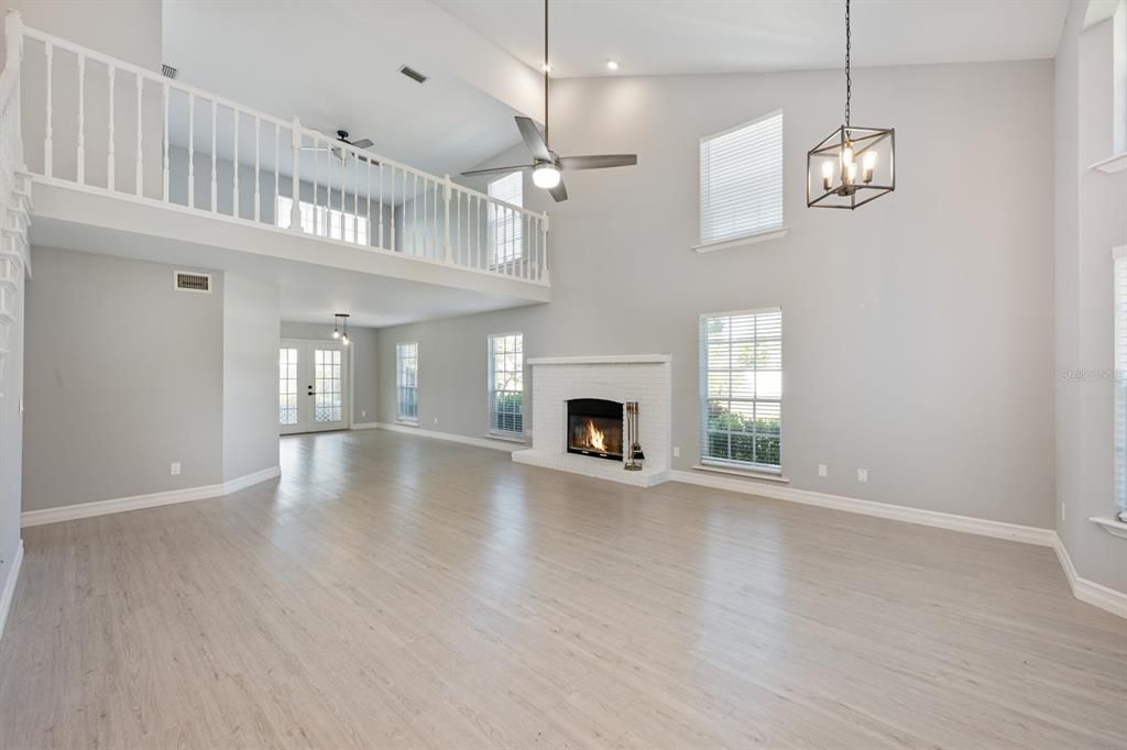 待售: $599,000 (4 贝兹, 4 浴室, 2738 平方英尺)