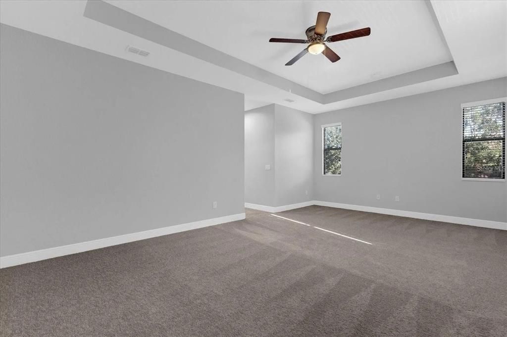 Active With Contract: $399,000 (3 beds, 2 baths, 1779 Square Feet)