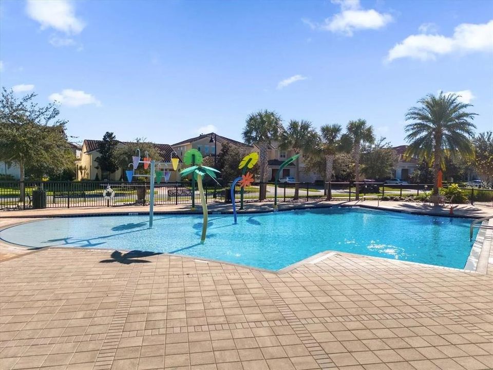 Active With Contract: $399,000 (3 beds, 2 baths, 1779 Square Feet)