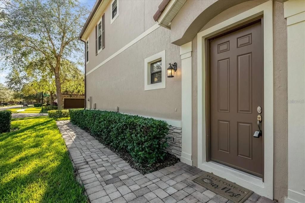 Active With Contract: $399,000 (3 beds, 2 baths, 1779 Square Feet)