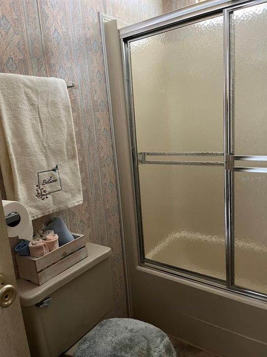 На продажу: $99,000 (2 спален, 2 ванн, 1043 Квадратных фут)