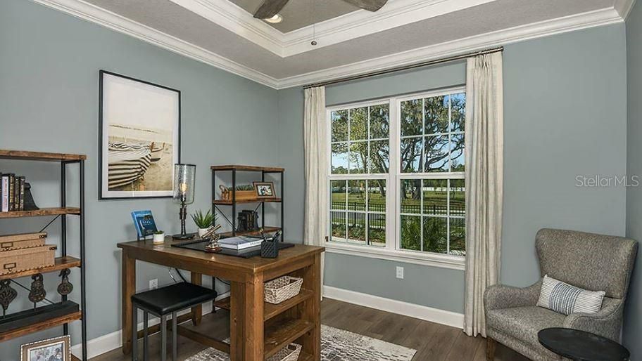 合同活跃: $584,474 (3 贝兹, 2 浴室, 2055 平方英尺)