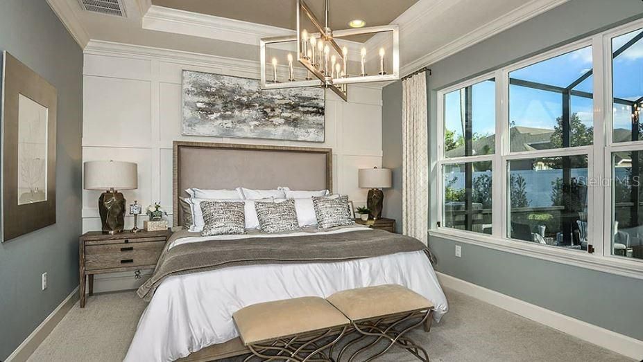 合同活跃: $584,474 (3 贝兹, 2 浴室, 2055 平方英尺)