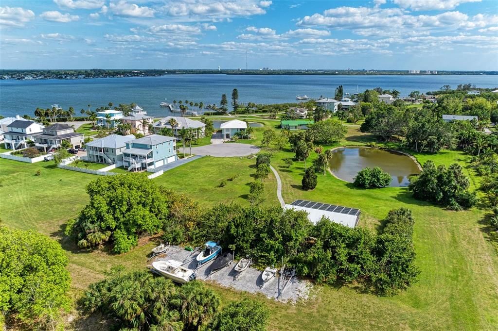 En Venta: $275,000 (0.28 acres)