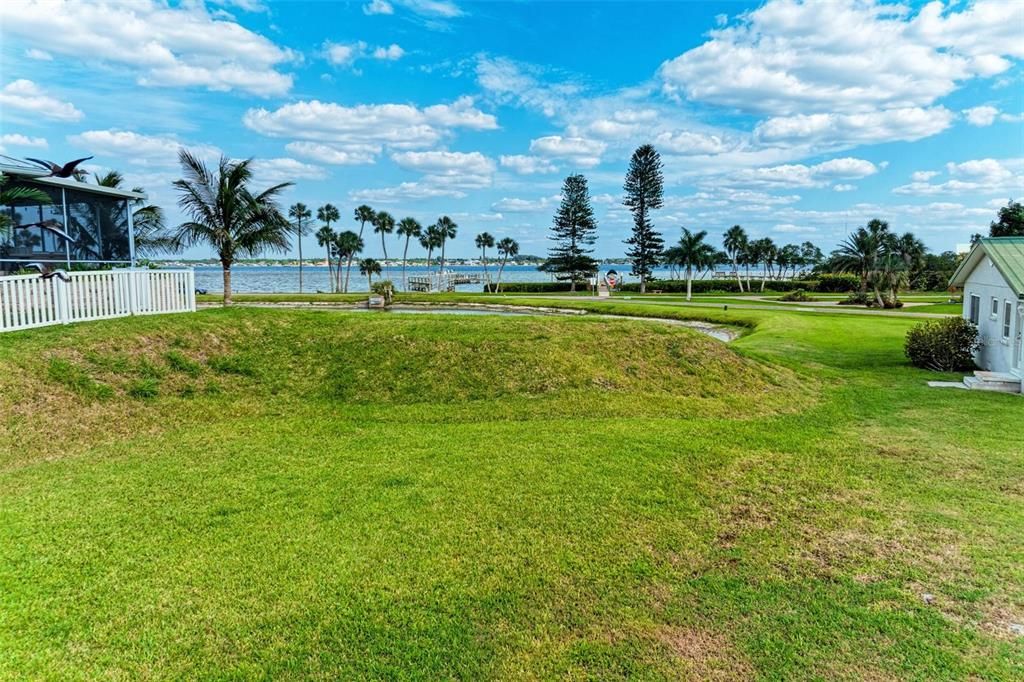 En Venta: $275,000 (0.28 acres)