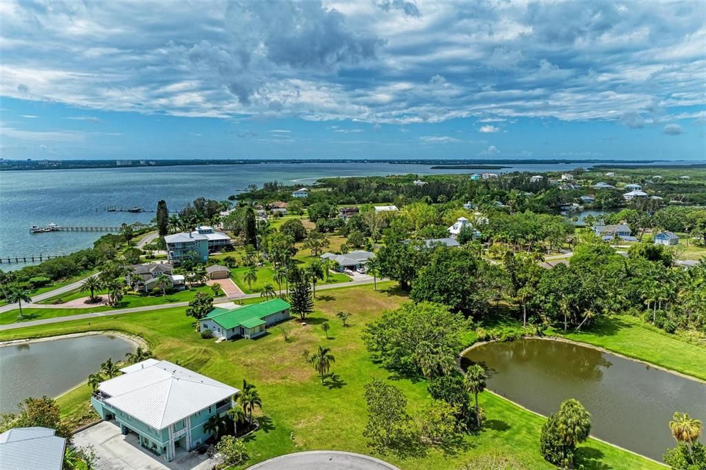 En Venta: $275,000 (0.28 acres)