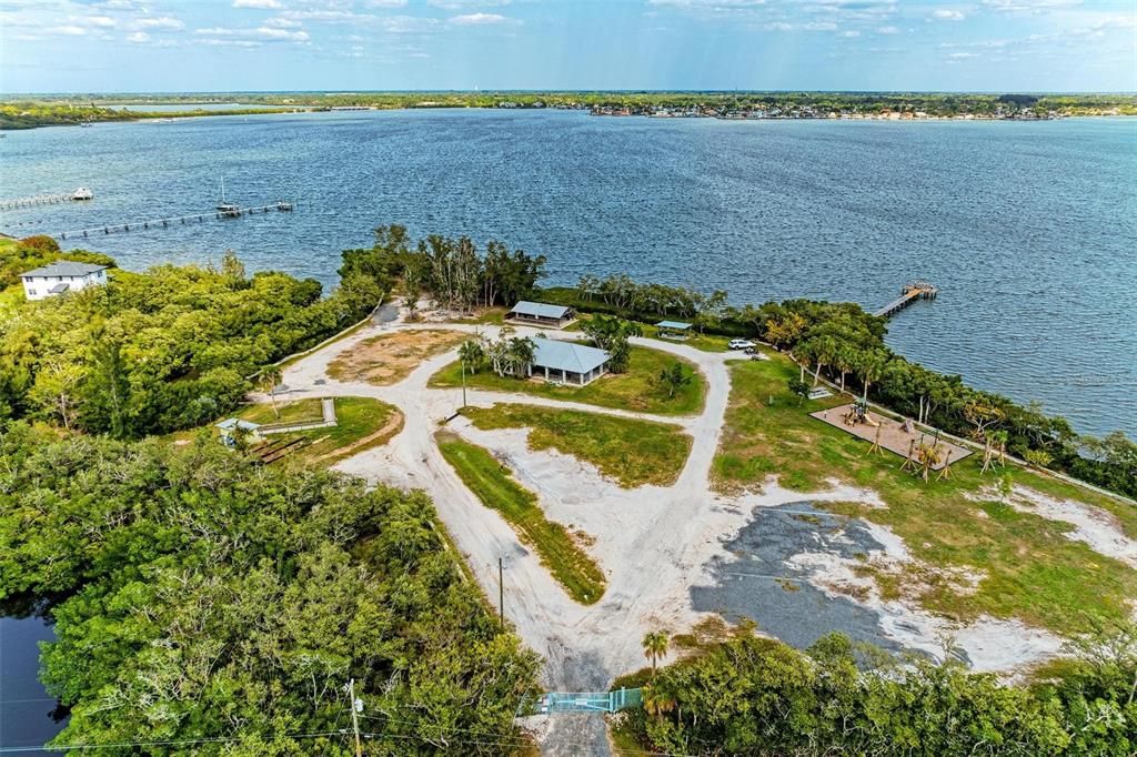 En Venta: $275,000 (0.28 acres)