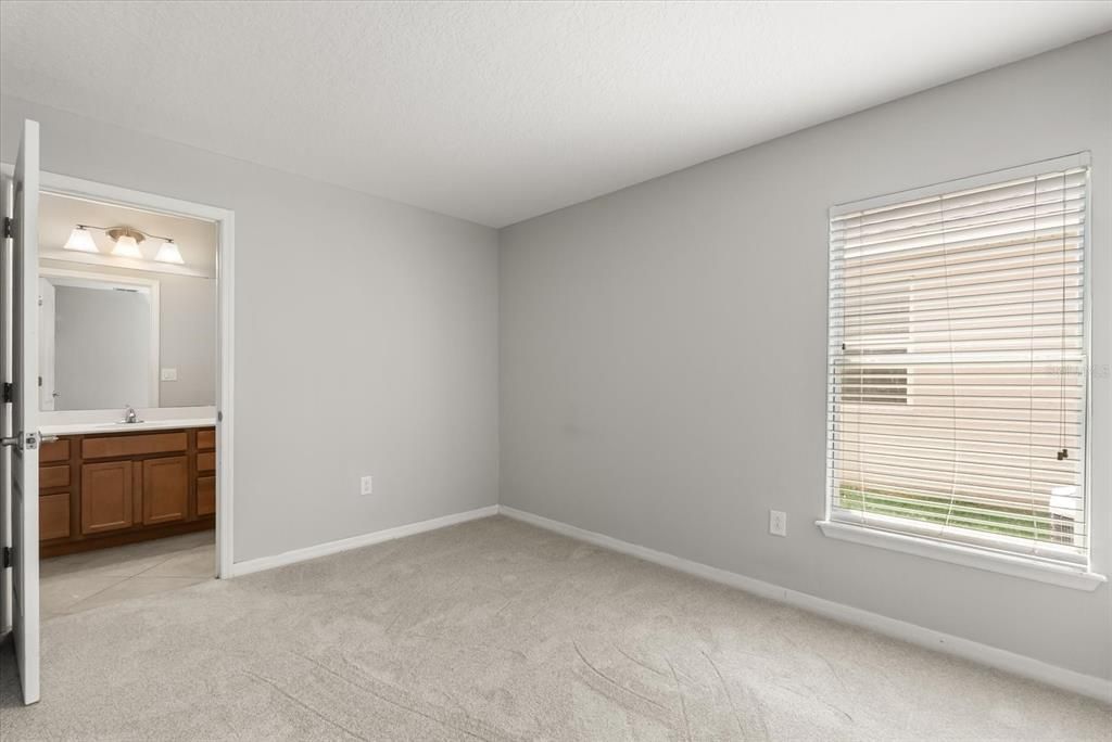 En Renta: $4,500 (6 camas, 5 baños, 3389 Pies cuadrados)