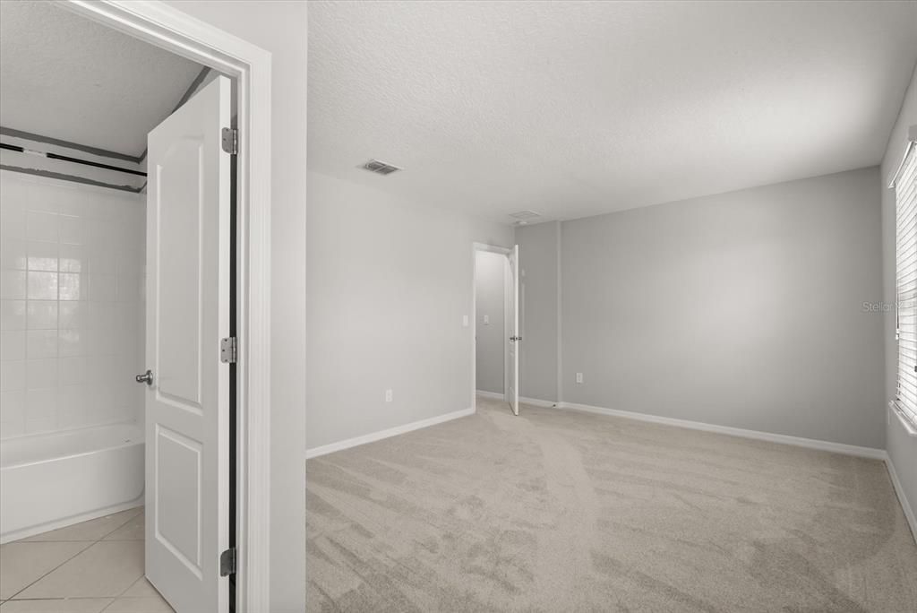 En Renta: $4,500 (6 camas, 5 baños, 3389 Pies cuadrados)