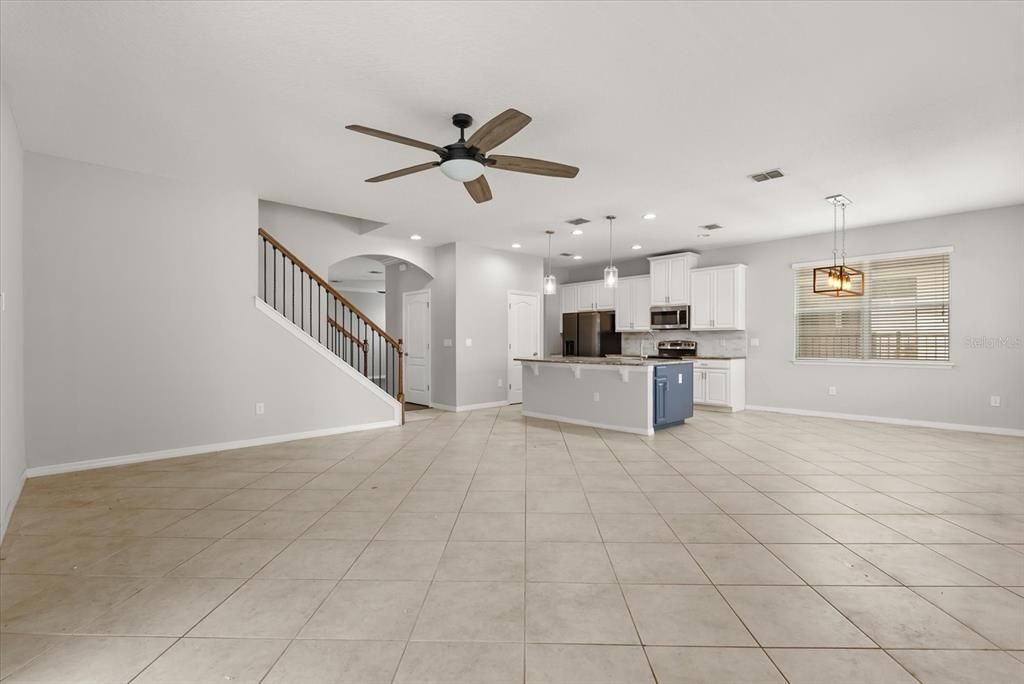 En Renta: $4,500 (6 camas, 5 baños, 3389 Pies cuadrados)