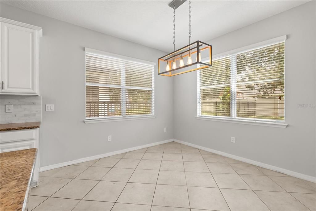 En Renta: $4,500 (6 camas, 5 baños, 3389 Pies cuadrados)