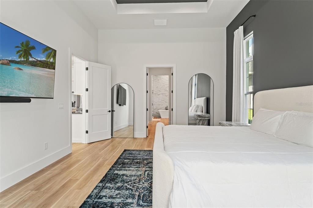 For Sale: $1,200,000 (5 beds, 3 baths, 4507 Square Feet)