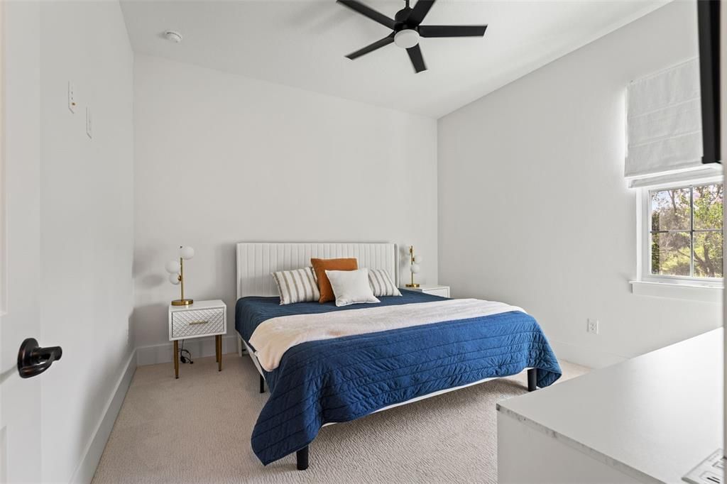 For Sale: $1,200,000 (5 beds, 3 baths, 4507 Square Feet)