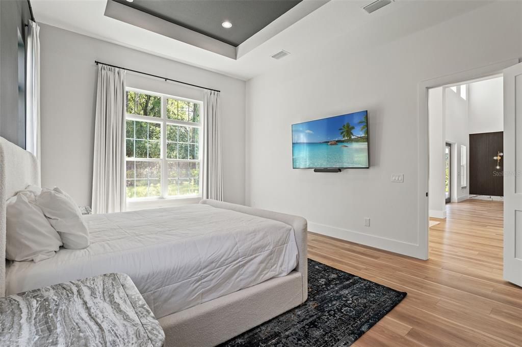 For Sale: $1,200,000 (5 beds, 3 baths, 4507 Square Feet)