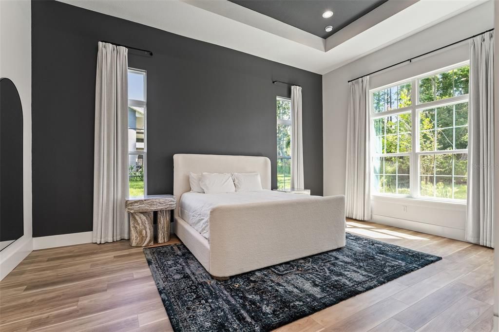 For Sale: $1,200,000 (5 beds, 3 baths, 4507 Square Feet)