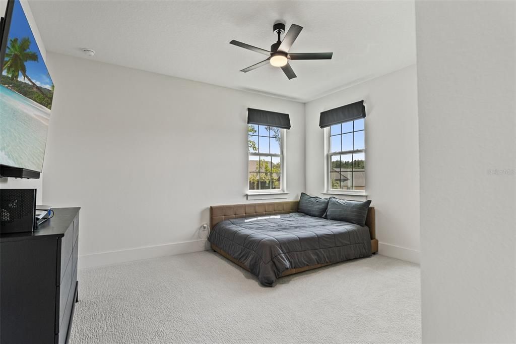 For Sale: $1,200,000 (5 beds, 3 baths, 4507 Square Feet)