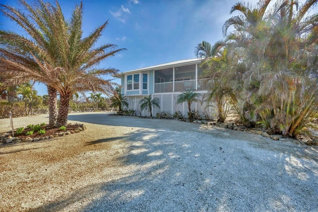 出租: $5,500 (3 贝兹, 2 浴室, 1817 平方英尺)