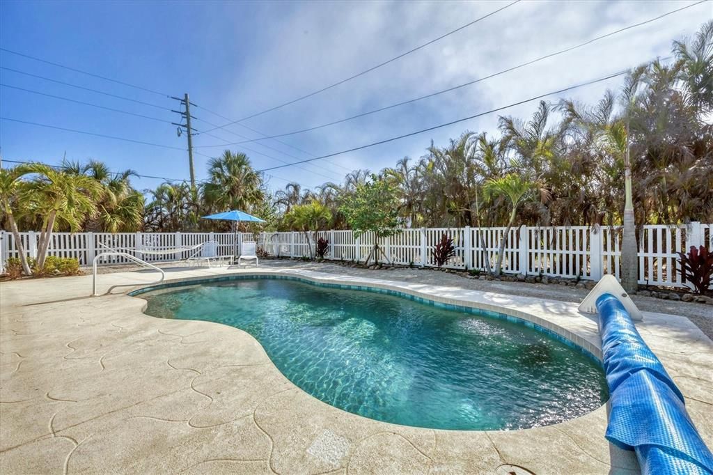 出租: $5,500 (3 贝兹, 2 浴室, 1817 平方英尺)