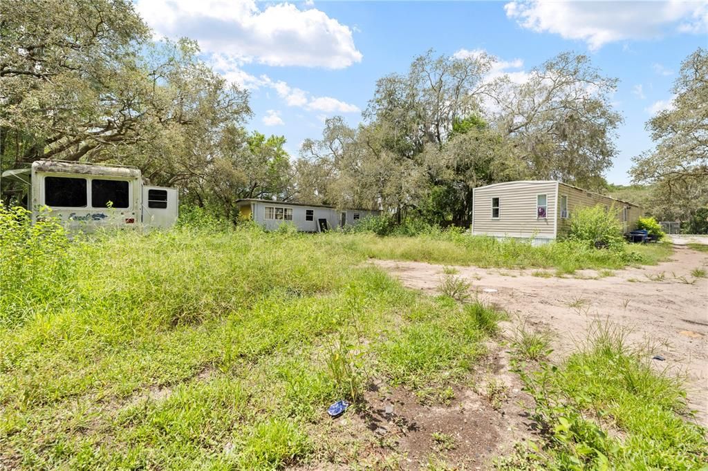 For Sale: $180,000 (3 beds, 2 baths, 780 Square Feet)