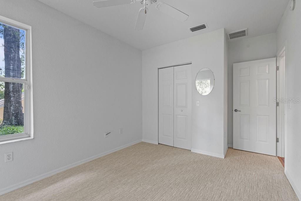 Activo con contrato: $314,000 (3 camas, 2 baños, 2027 Pies cuadrados)