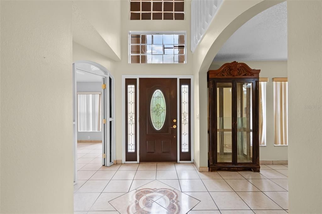 Active With Contract: $390,000 (3 beds, 2 baths, 2793 Square Feet)