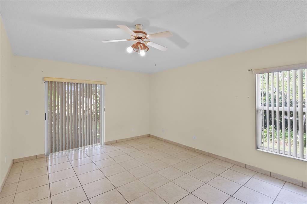 Active With Contract: $390,000 (3 beds, 2 baths, 2793 Square Feet)