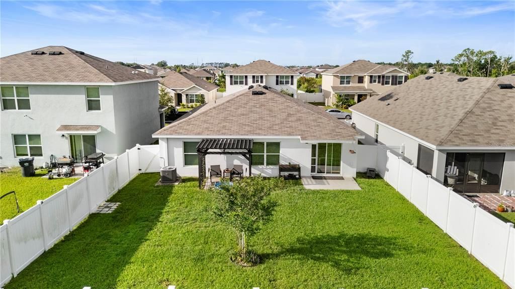 Active With Contract: $2,200 (4 beds, 2 baths, 1485 Square Feet)
