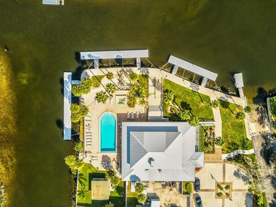 На продажу: $3,199,999 (3 спален, 3 ванн, 2886 Квадратных фут)