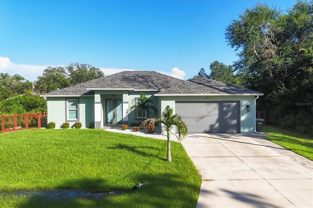 На продажу: $525,999 (3 спален, 2 ванн, 1539 Квадратных фут)