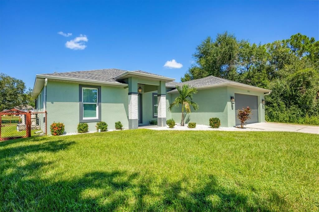 На продажу: $525,999 (3 спален, 2 ванн, 1539 Квадратных фут)