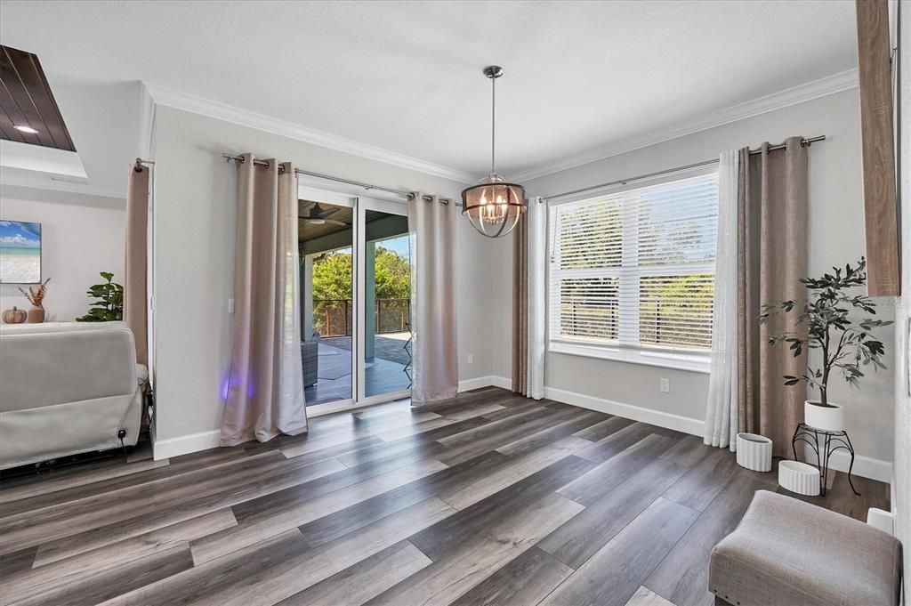 На продажу: $525,999 (3 спален, 2 ванн, 1539 Квадратных фут)