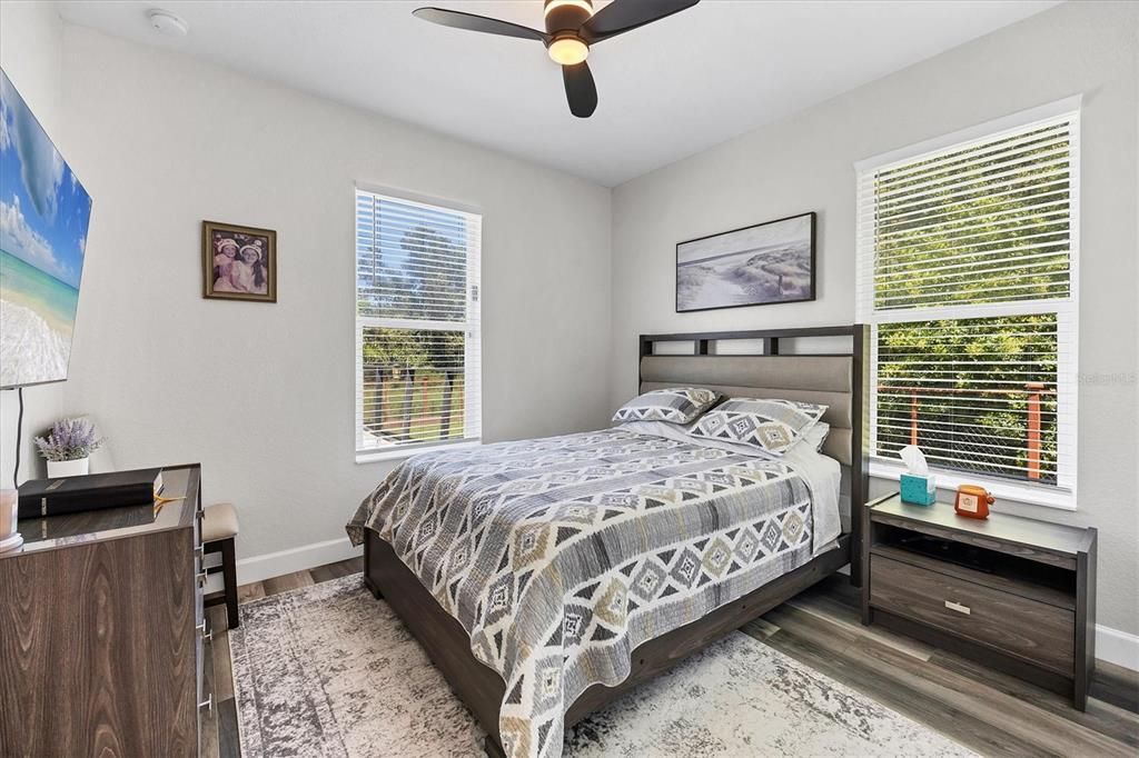 На продажу: $525,999 (3 спален, 2 ванн, 1539 Квадратных фут)