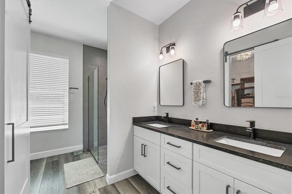 На продажу: $525,999 (3 спален, 2 ванн, 1539 Квадратных фут)