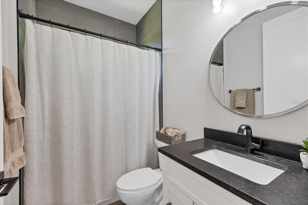 На продажу: $525,999 (3 спален, 2 ванн, 1539 Квадратных фут)